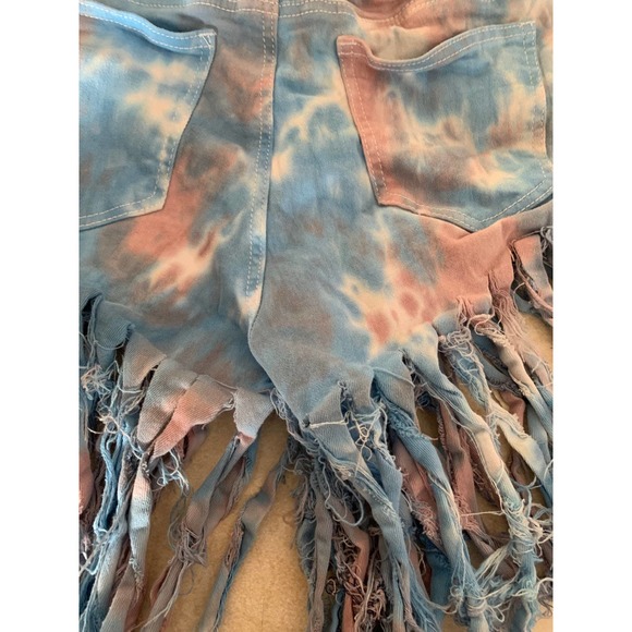 K.I.M by Kim tigers tyedye fringe denim shorts woman’s size medium/large - Picture 8 of 8